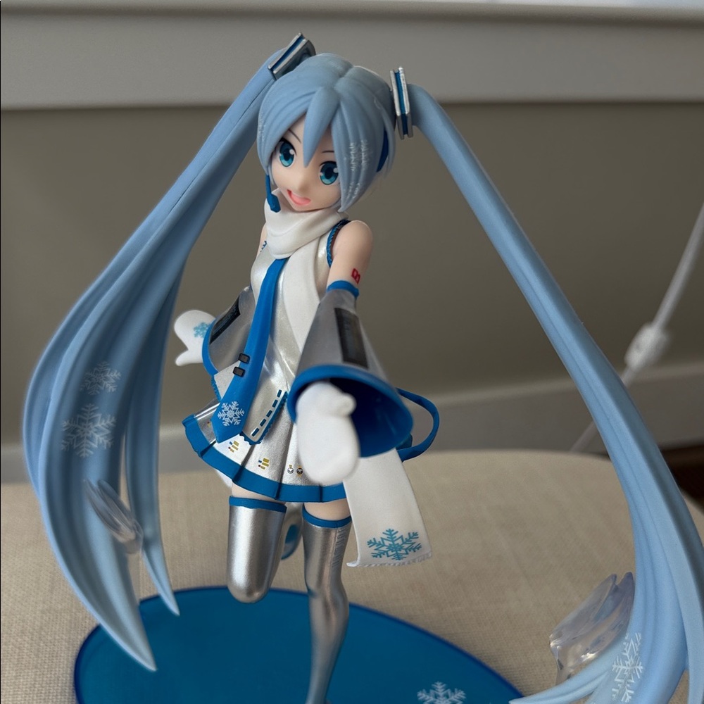 Snow Miku Sky Town Winter Figure - Picture 2 of 10